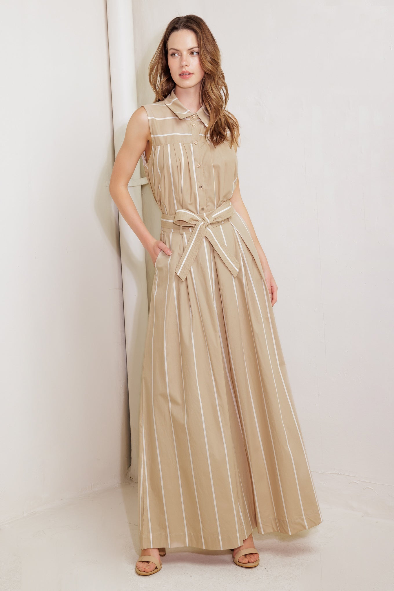 SOMEWHERE TO BE WOVEN TOP Flying Tomato